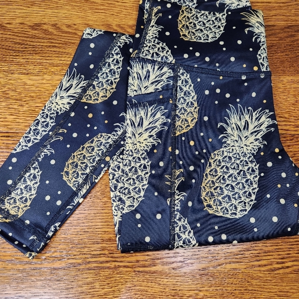 CVG Fineapples full length leggings